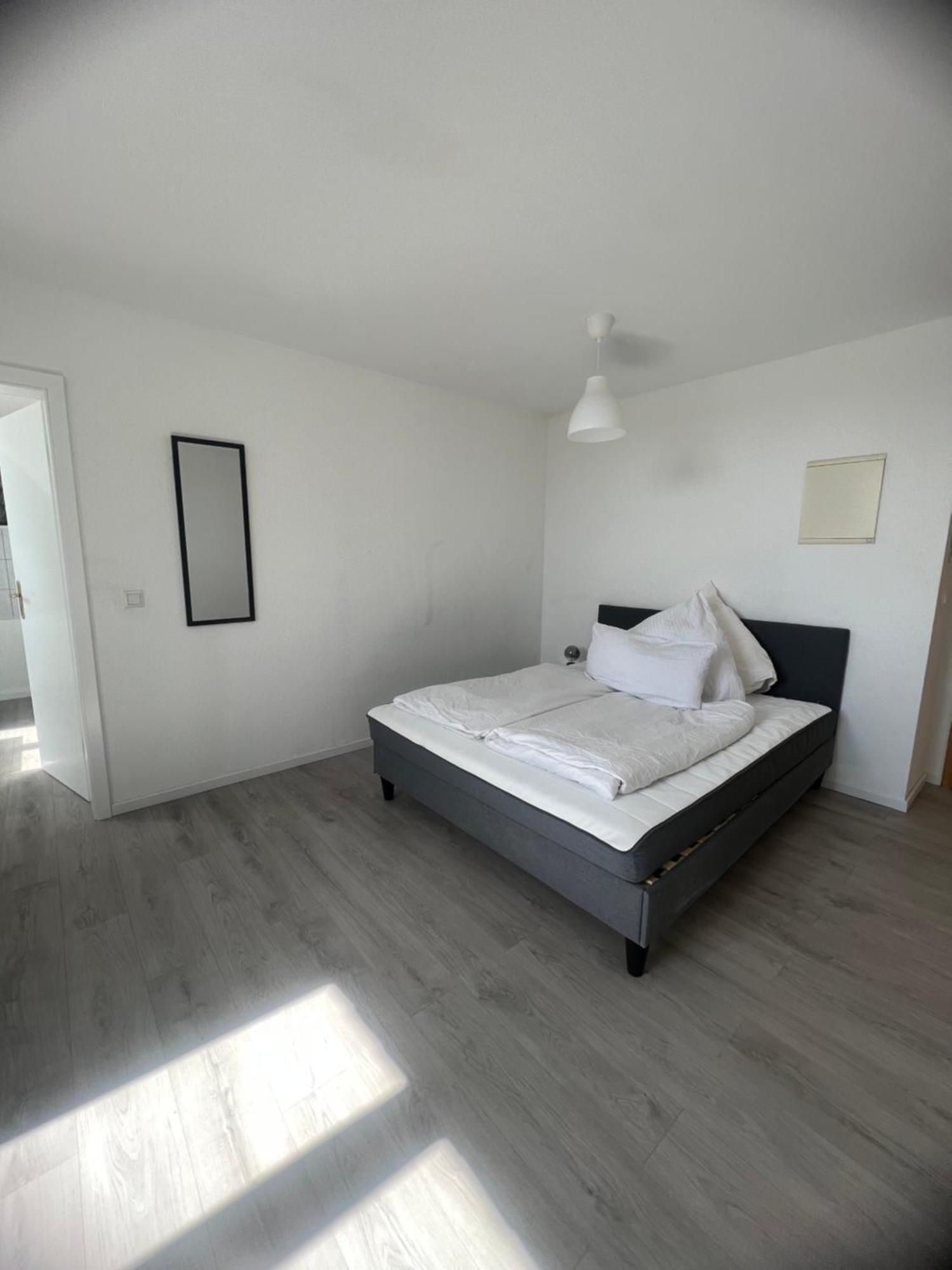 Cozy Work And Stay Pretty Home Chemnitz Ngoại thất bức ảnh