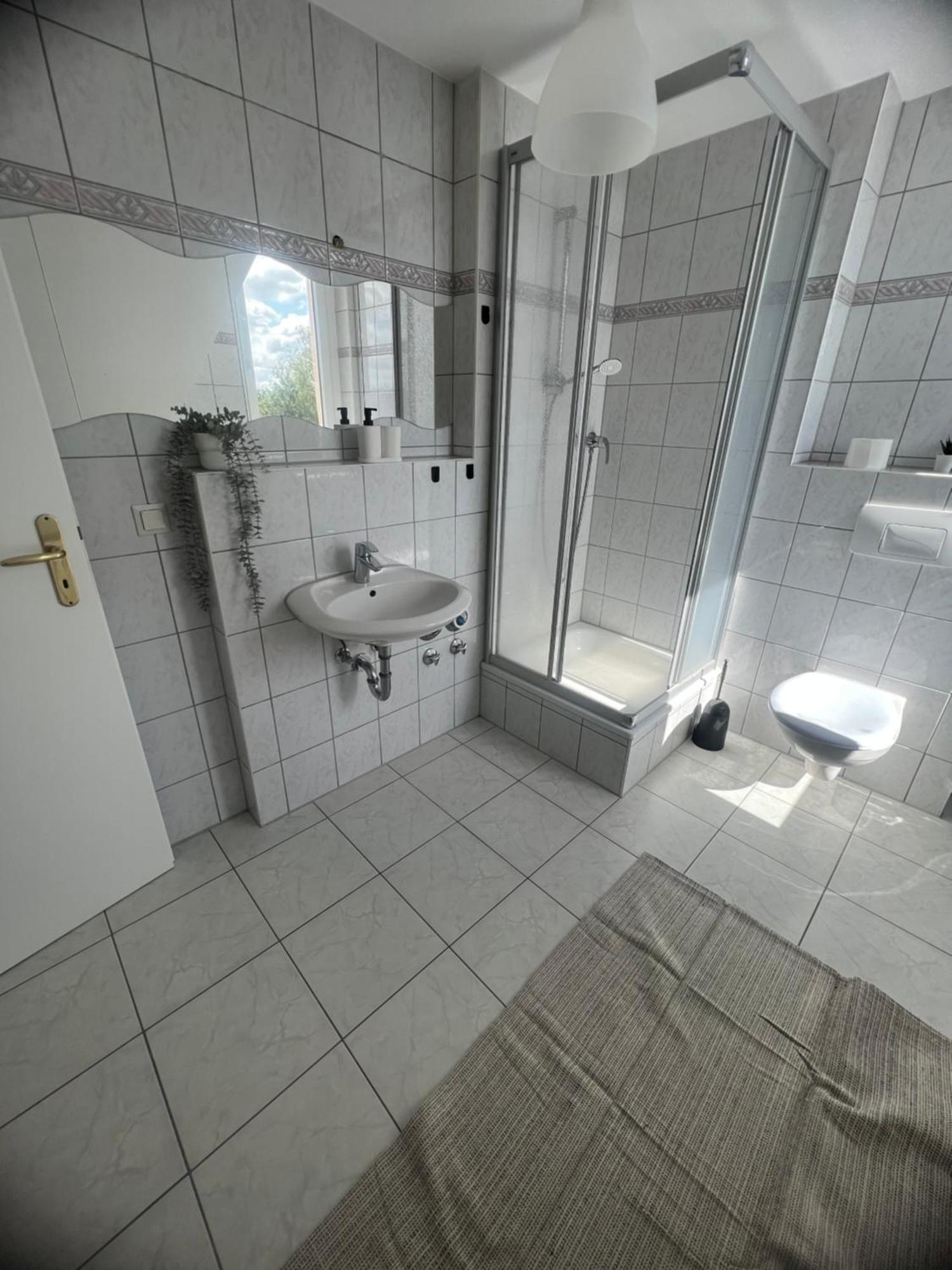 Cozy Work And Stay Pretty Home Chemnitz Ngoại thất bức ảnh